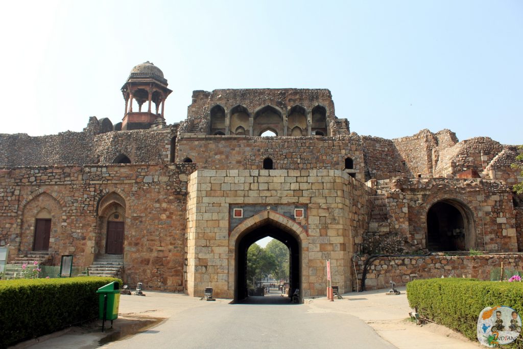 Bada Darwaza Inner view (Old Fort)
